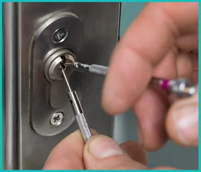 Zellwood FL Locksmiths Store Zellwood, FL 407-986-7786 - 1-4